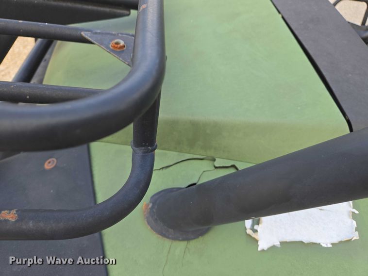 image for item EJ7587 2010 John Deere  Gator  utility vehicle