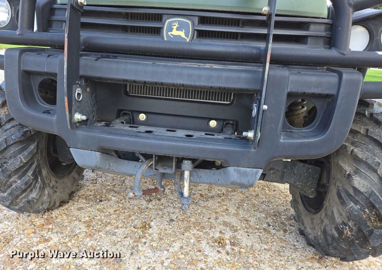 image for item EJ7587 2010 John Deere  Gator  utility vehicle