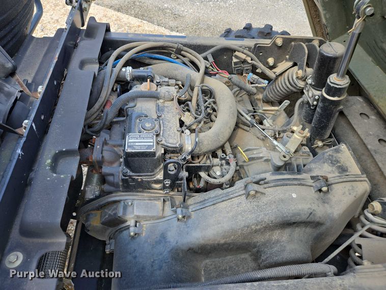 image for item EJ7587 2010 John Deere  Gator  utility vehicle