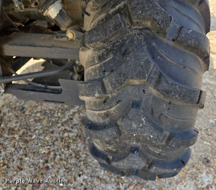 image for item EJ7587 2010 John Deere  Gator  utility vehicle