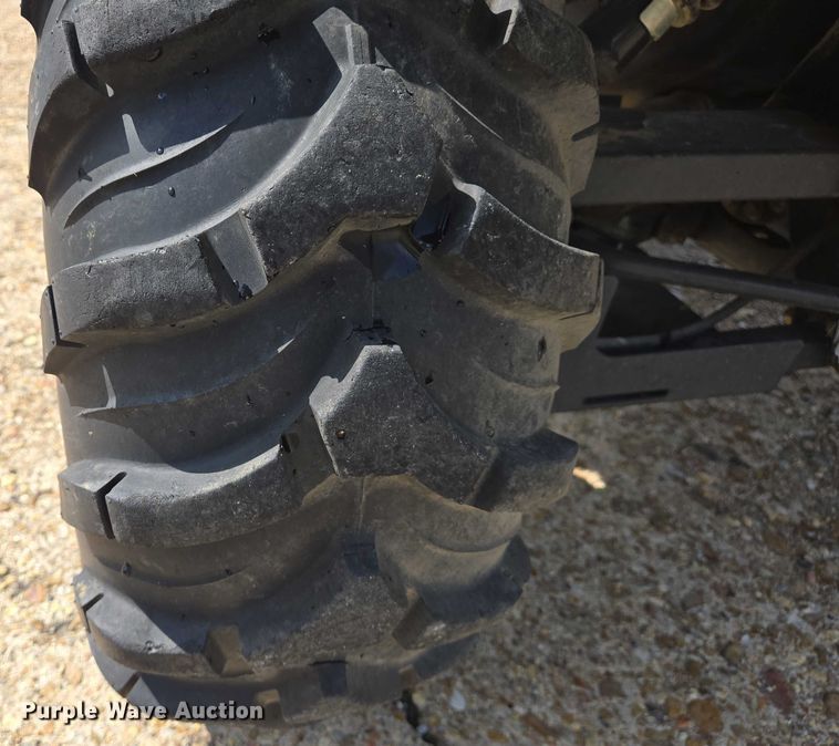 image for item EJ7587 2010 John Deere  Gator  utility vehicle