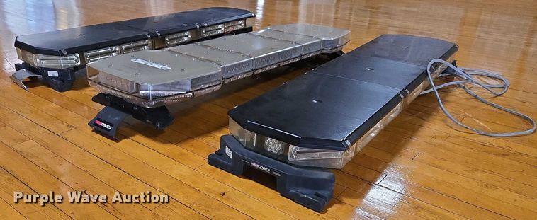 image for item EJ7588 (3) light bar