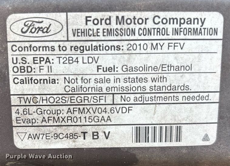 image for item EJ7589 2010 Ford Crown Victoria Police Interceptor 