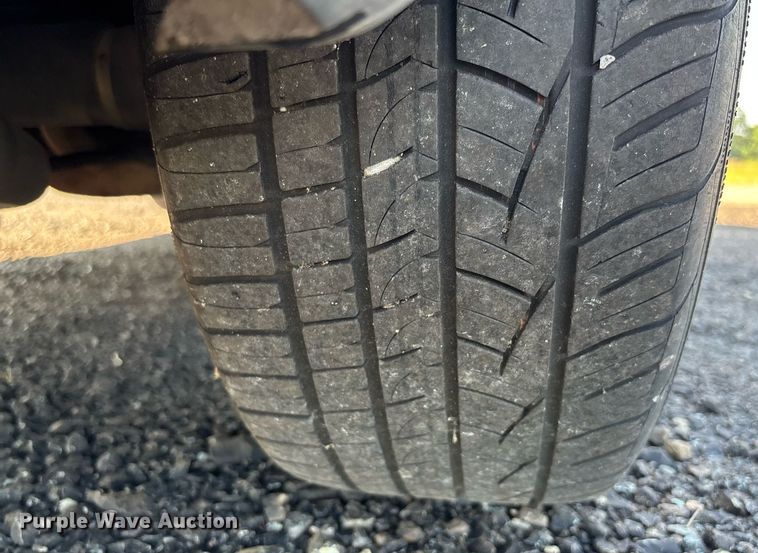 image for item EJ7589 2010 Ford Crown Victoria Police Interceptor 