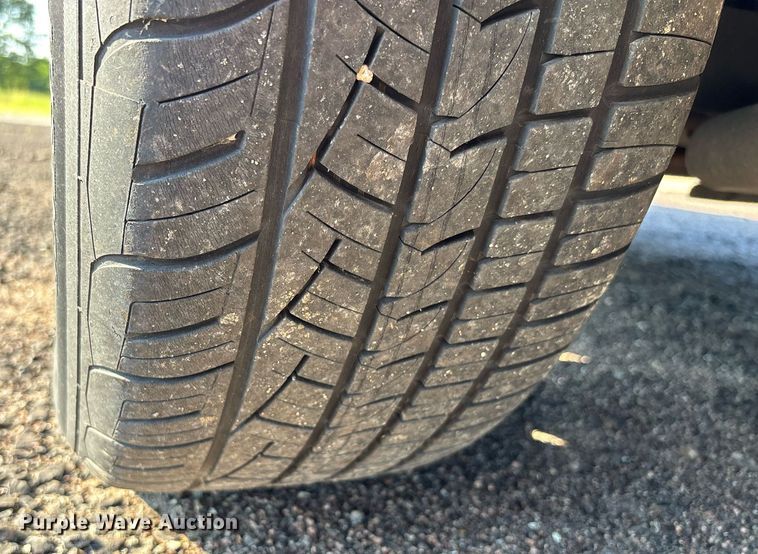 image for item EJ7589 2010 Ford Crown Victoria Police Interceptor 