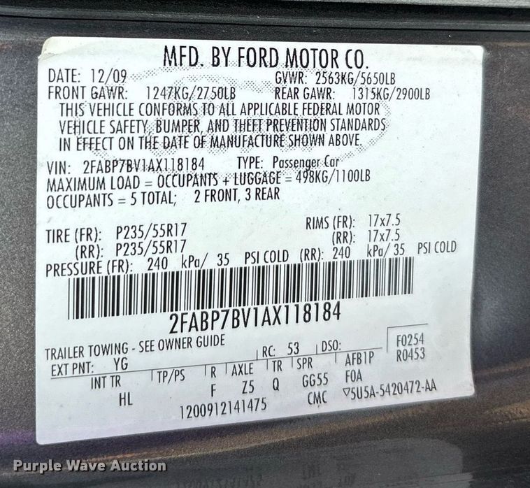 image for item EJ7589 2010 Ford Crown Victoria Police Interceptor 