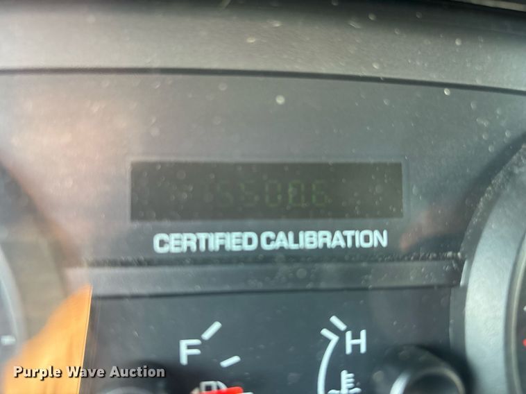 image for item EJ7590 2011 Ford Crown Victoria Police Interceptor 