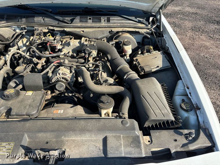 image for item EJ7590 2011 Ford Crown Victoria Police Interceptor 