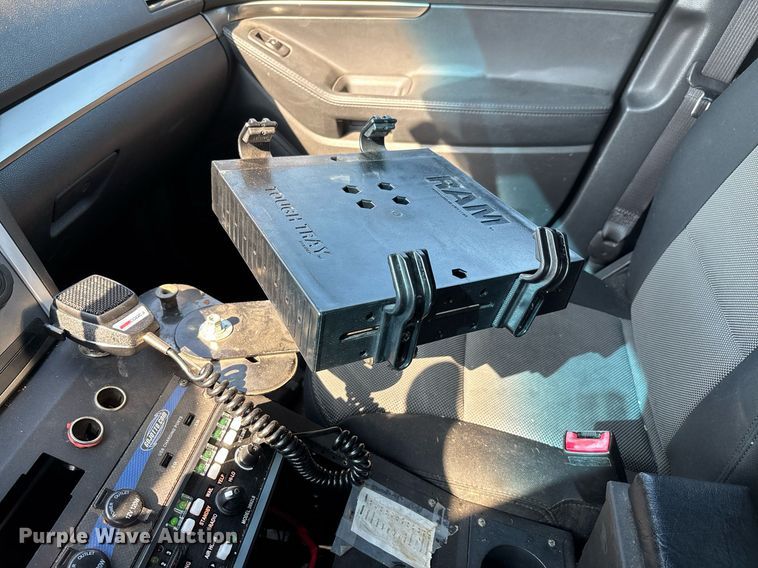 image for item EJ7591 2014 Ford Explorer Police interceptor SUV