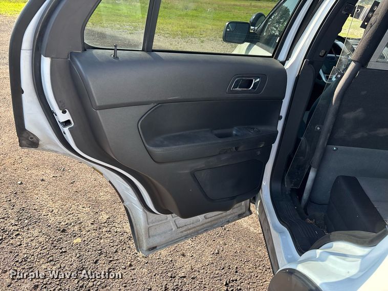 image for item EJ7591 2014 Ford Explorer Police interceptor SUV