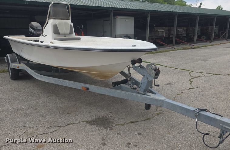 image for item EK5334 2001 Tracker Nitro 1800 boat