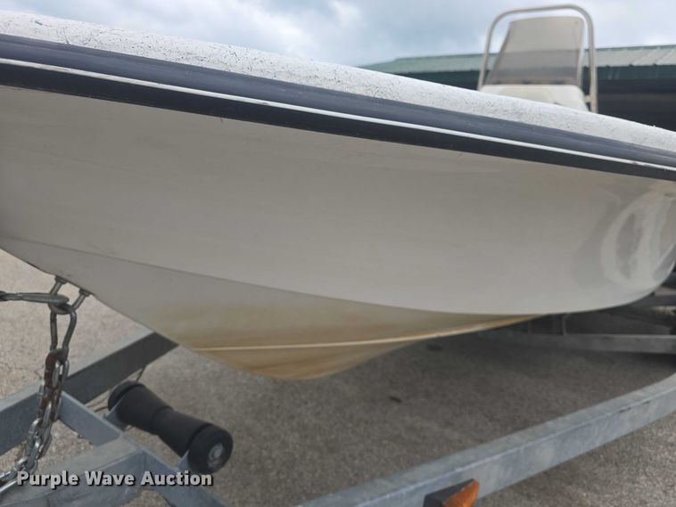 image for item EK5334 2001 Tracker Nitro 1800 boat