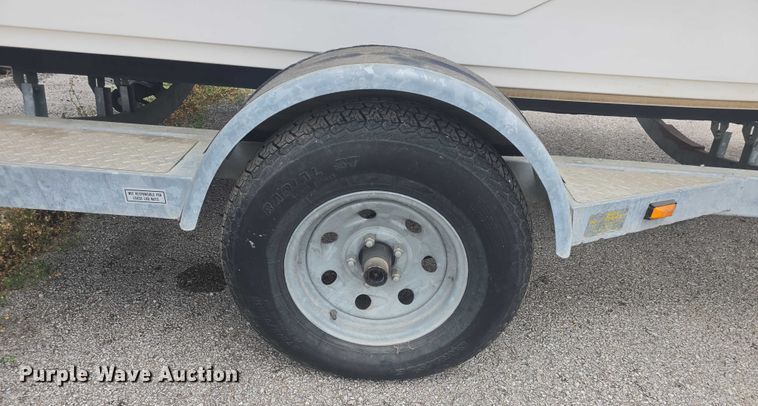 image for item EK5334 2001 Tracker Nitro 1800 boat