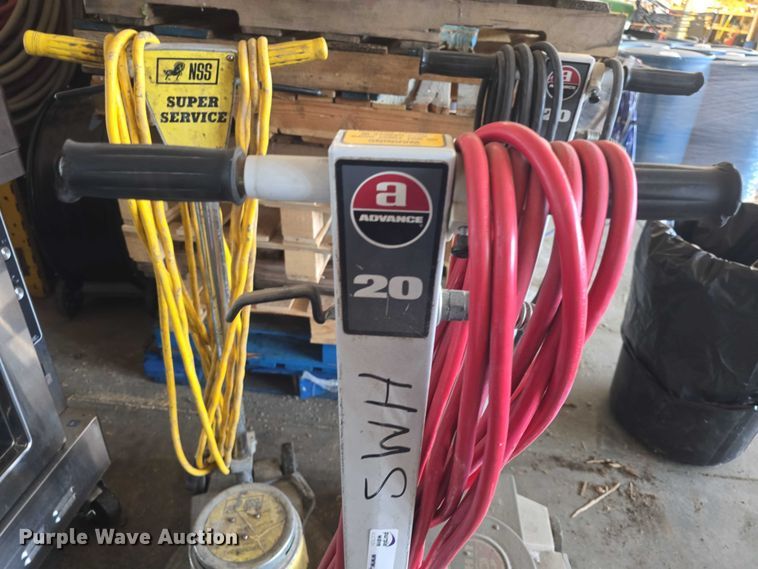 image for item EK5337 (3) floor buffers