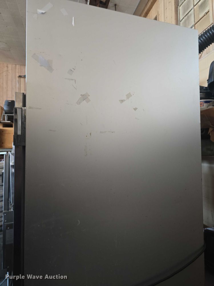 image for item EK5343 Traulsen fridge