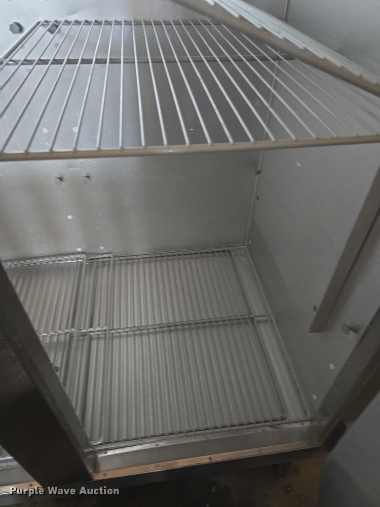 image for item EK5343 Traulsen fridge