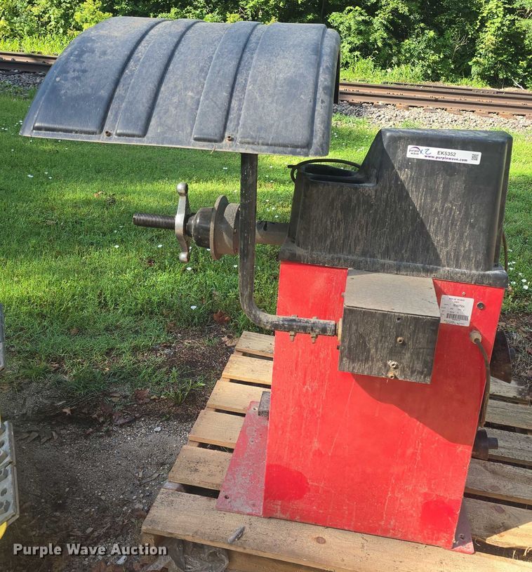 image for item EK5352 Tools