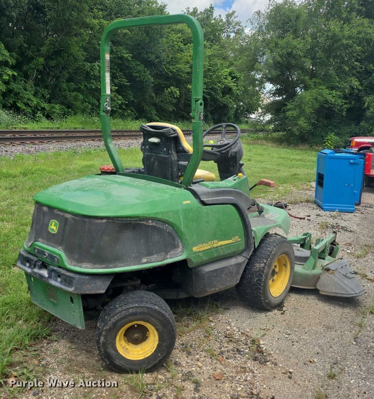 image for item EK5353 2002 John Deere 1435 lawn mower