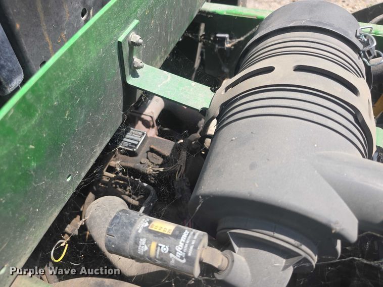 image for item EK5353 2002 John Deere 1435 lawn mower