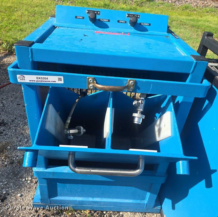 image for item EK5354 SCBA tank refill station