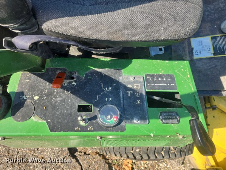 image for item EK5356 John Deere F925 lawn mower