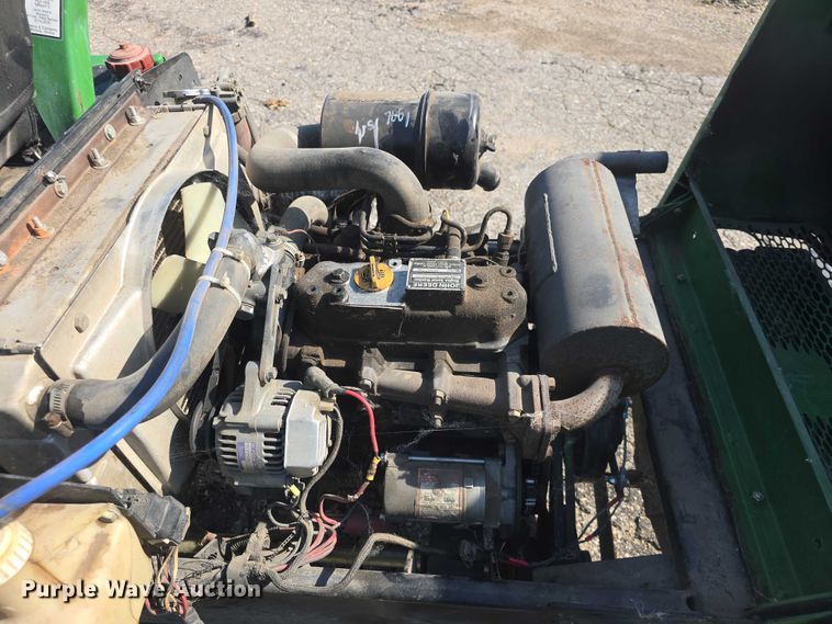 image for item EK5356 John Deere F925 lawn mower