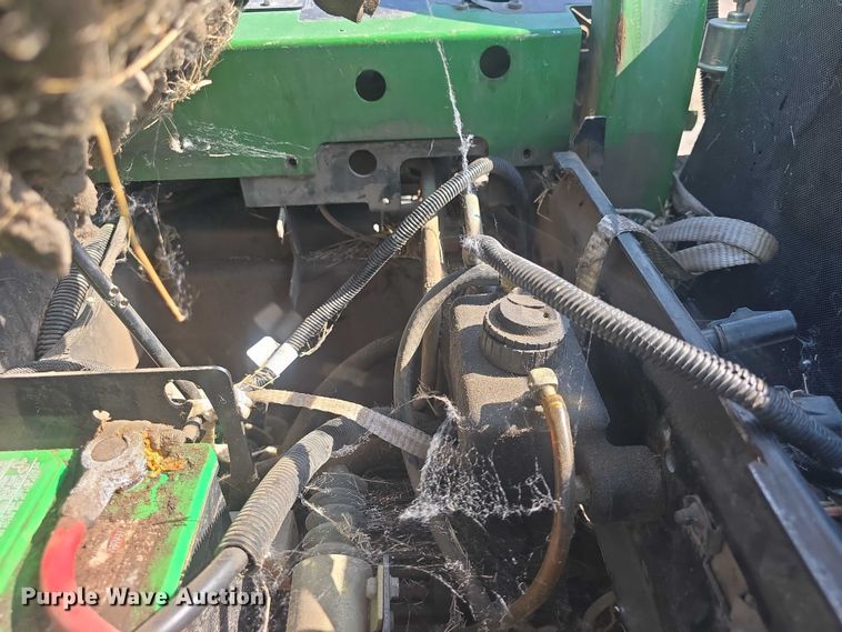 image for item EK5356 John Deere F925 lawn mower