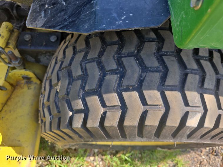 image for item EK5356 John Deere F925 lawn mower