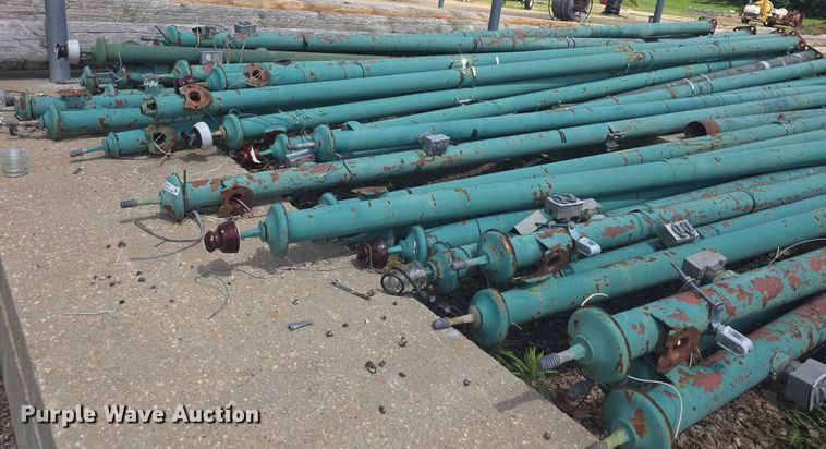 image for item EK5358 Approximately 32 light poles