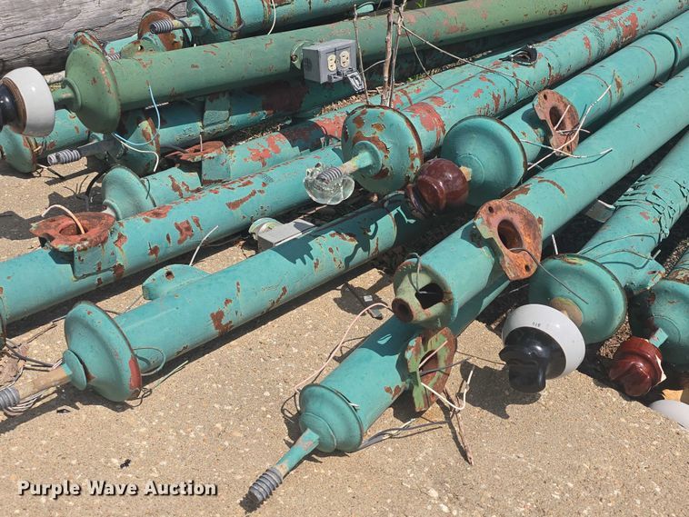 image for item EK5358 Approximately 32 light poles