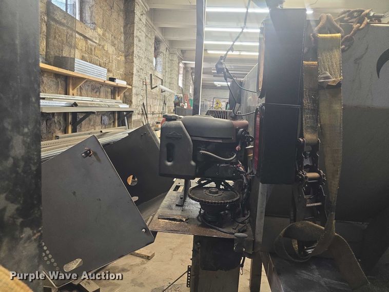 image for item EK5359 Hi-Way Super P spreader