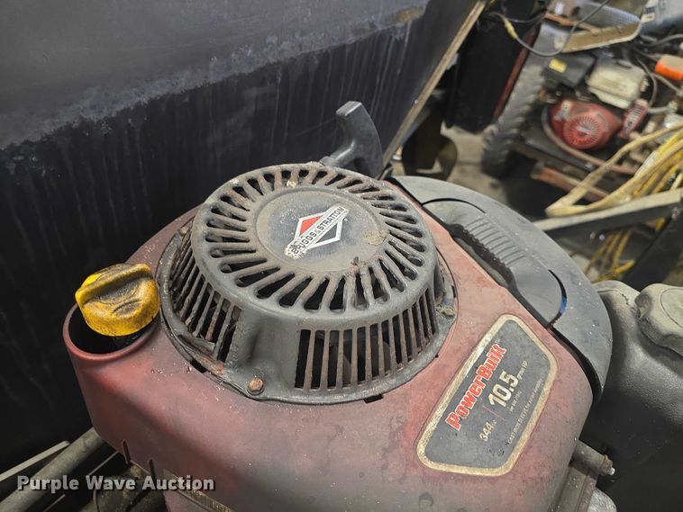 image for item EK5359 Hi-Way Super P spreader