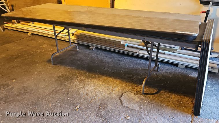 image for item EK5369 (4) tables