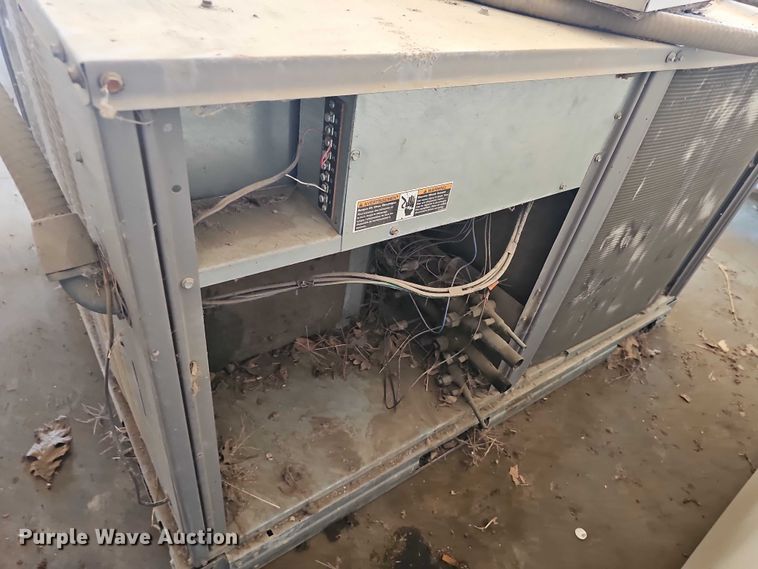 image for item EK5374 (2) AC units