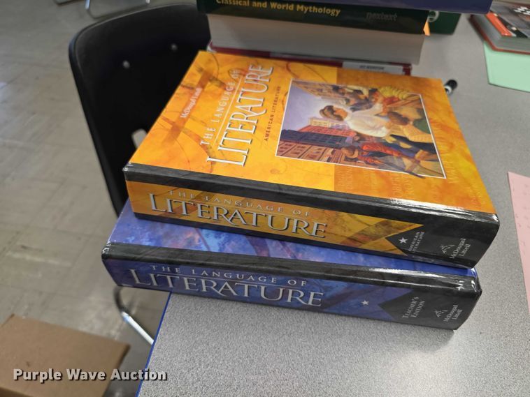 image for item EK5417 Text books