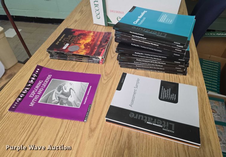 image for item EK5417 Text books