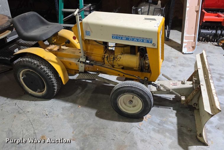 image for item EK5418 Cub Cadet 71 lawn tractor