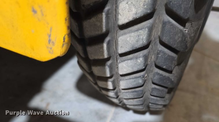 image for item EK5418 Cub Cadet 71 lawn tractor