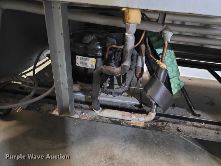 image for item EK5419 Master-Bilt Fusion R49S fridge 