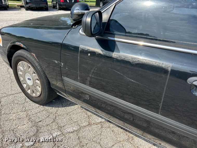 image for item EK8247 2009 Ford Crown Victoria Police Interceptor  