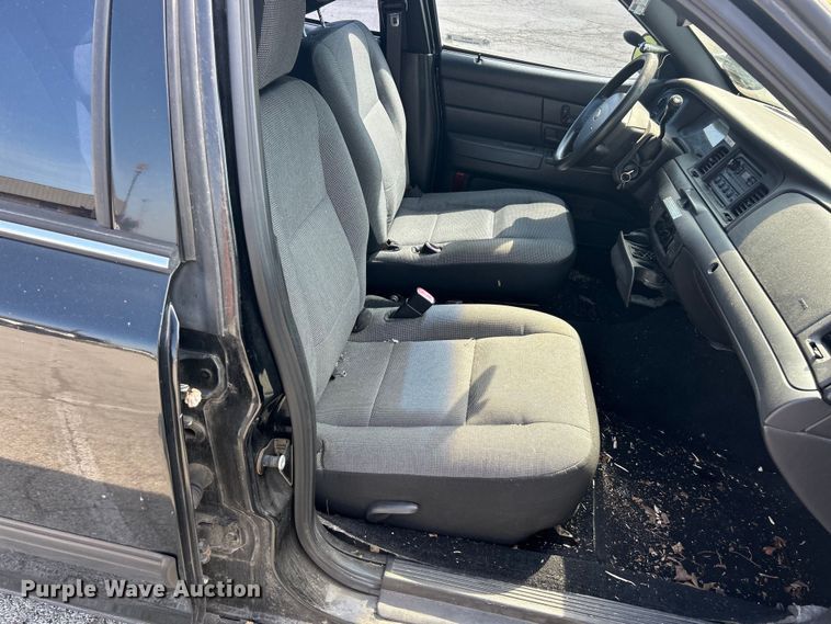 image for item EK8247 2009 Ford Crown Victoria Police Interceptor  