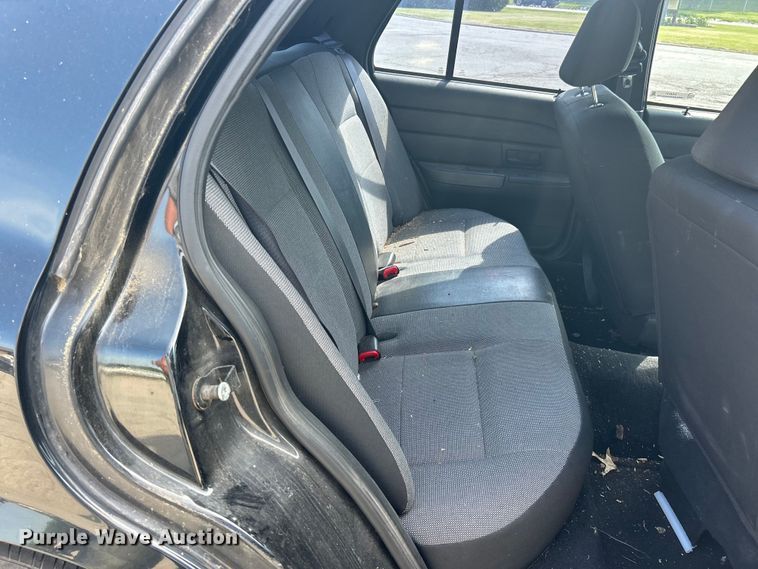 image for item EK8247 2009 Ford Crown Victoria Police Interceptor  