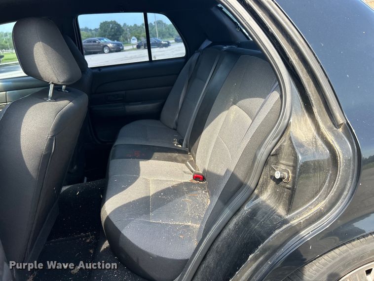 image for item EK8247 2009 Ford Crown Victoria Police Interceptor  