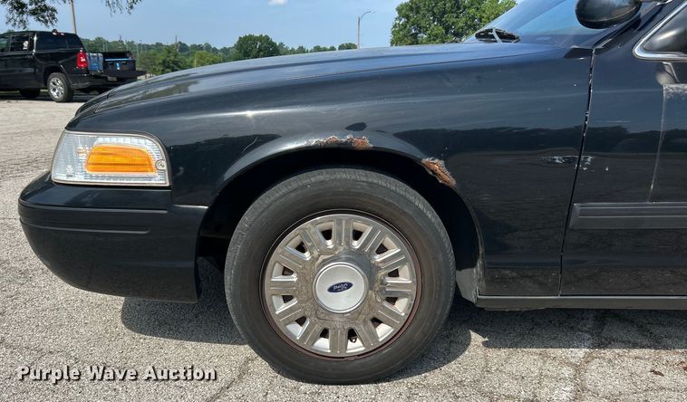 image for item EK8247 2009 Ford Crown Victoria Police Interceptor  
