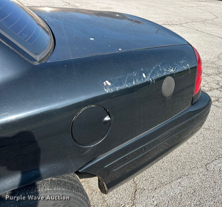 image for item EK8248 2006 Ford Crown Victoria Police Interceptor  