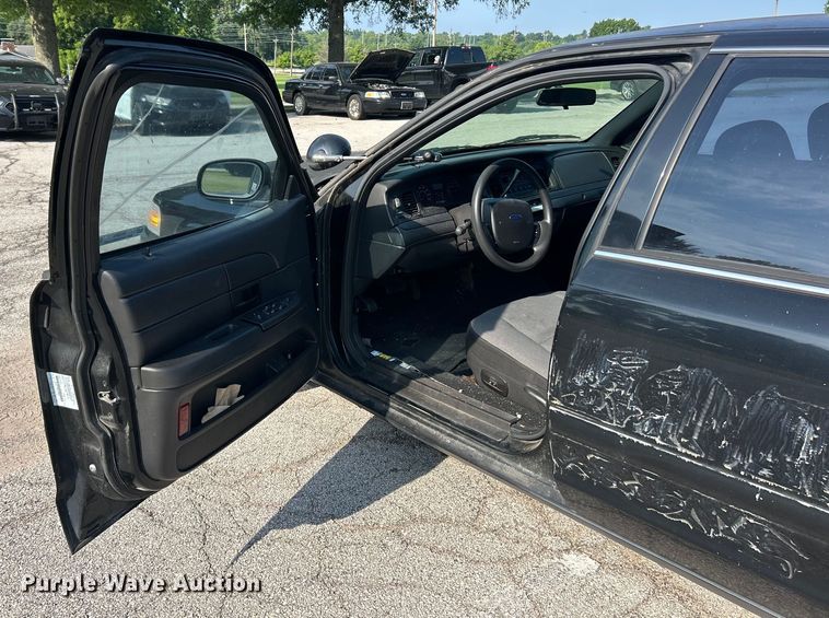 image for item EK8248 2006 Ford Crown Victoria Police Interceptor  