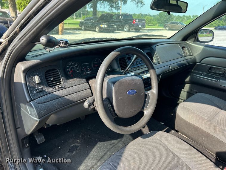 image for item EK8248 2006 Ford Crown Victoria Police Interceptor  