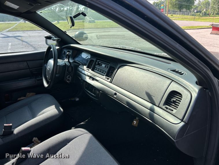 image for item EK8248 2006 Ford Crown Victoria Police Interceptor  