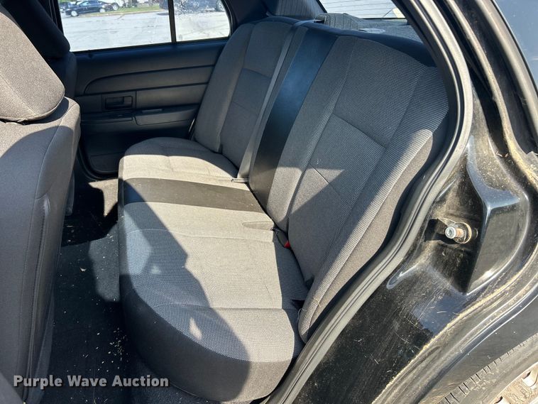 image for item EK8248 2006 Ford Crown Victoria Police Interceptor  