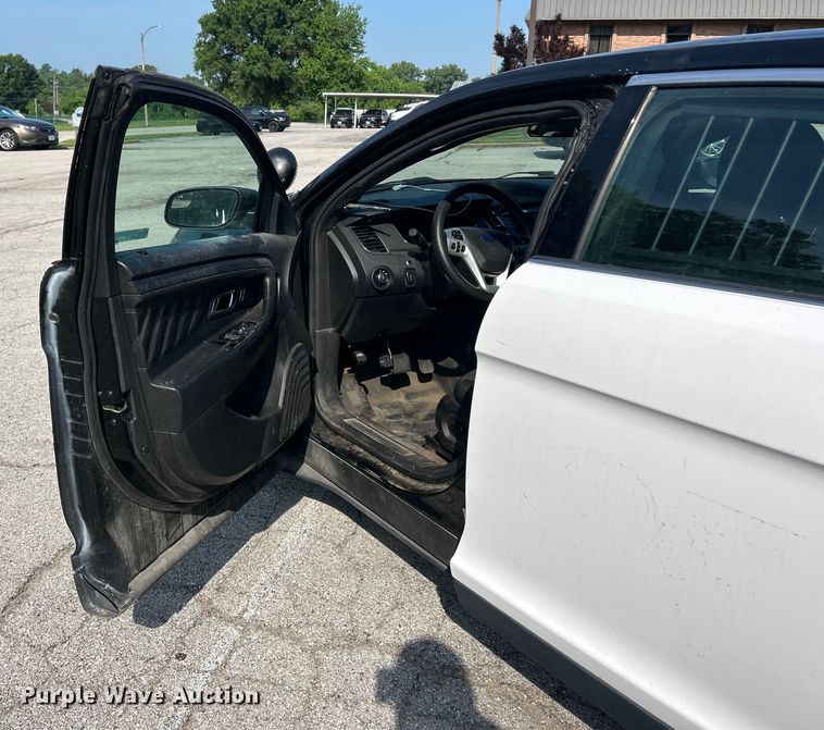 image for item EK8249 2015 Ford Taurus Police Interceptor  